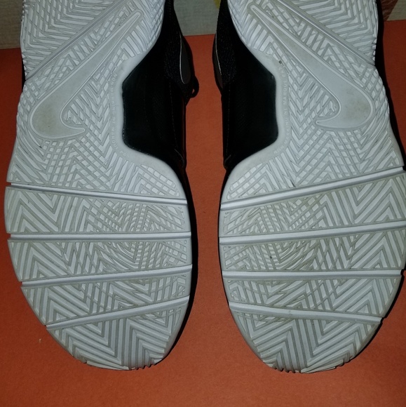 NIKE Women's shoes - Picture 6 of 7